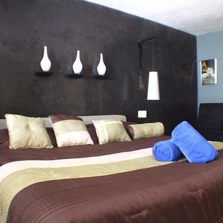 Ocean Plaza Condos Плая дел Кармен Екстериор снимка